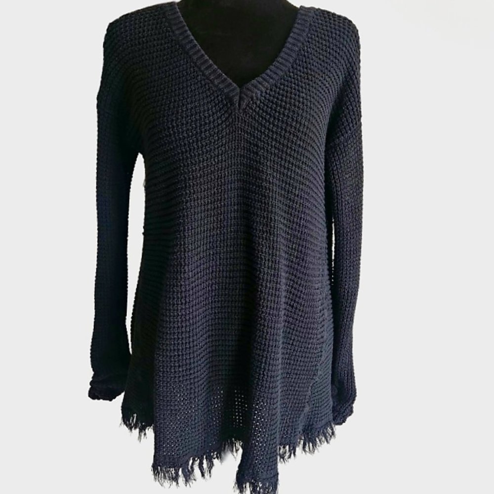 Wish List Vnk Sweater with Fringe